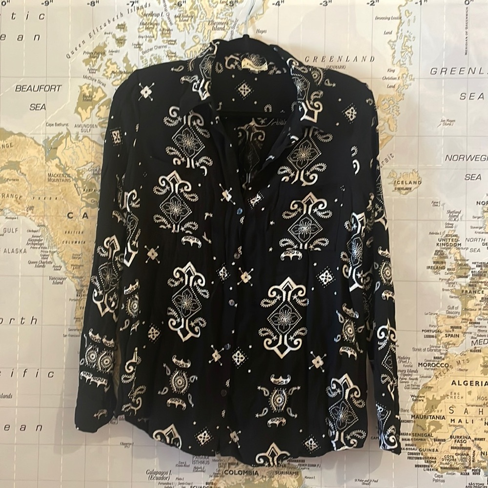L’AGENCE BLOUSE SIZE M/L